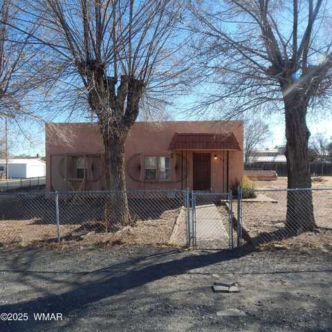 160 S Zuni Street, Springerville, AZ 85938