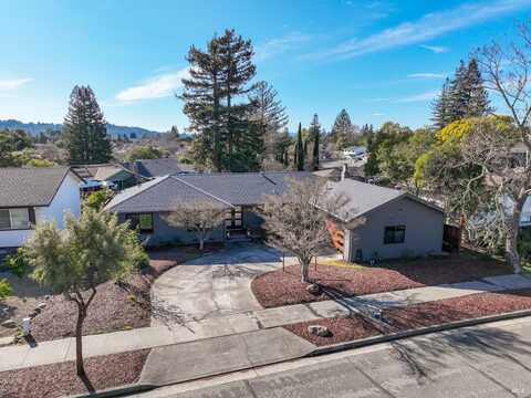 4805 Glencannon Street, Santa Rosa, CA 95405