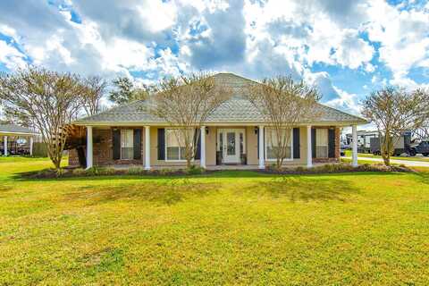 261 Tyler Christian Drive, Houma, LA 70360