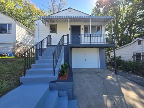 716 F STREET, BECKLEY, WV 25801