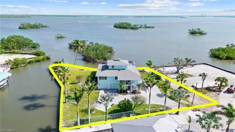 291 Flamingo, FORT MYERS BEACH, FL 33931