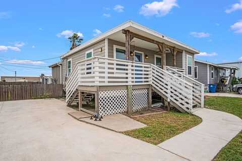 607 S Gulf Street, Port Aransas, TX 78373
