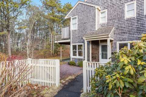 26 Blueberry Path Village, Yarmouth Port, MA 02675