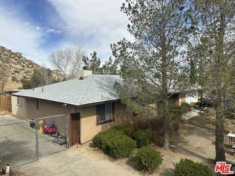 16525 Rawhide Ave, Palmdale, CA 93591