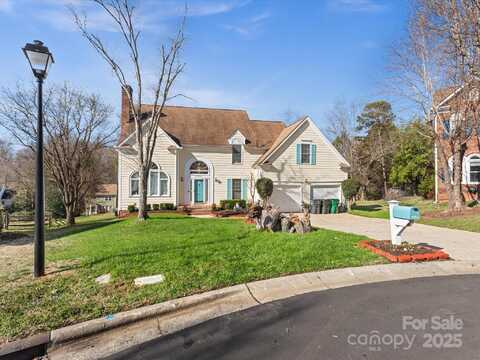 10700 Summitt Tree Court, Charlotte, NC 28277