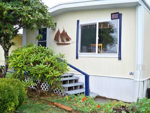 12400 Hwy 101 N Clifton & Whipple #920, Smith River, CA 95567