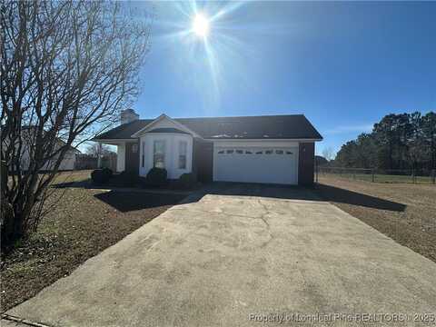 163 Cavalier Drive, Raeford, NC 28376