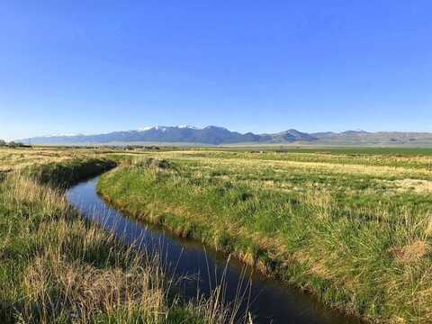 210 Rodeo Trail, Dillon, MT 59725