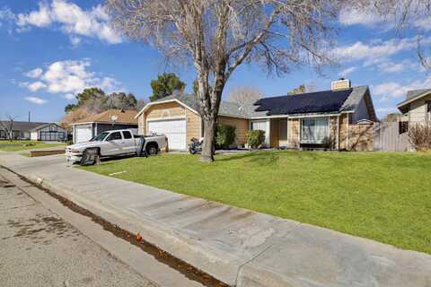 809 W Avenue H2, Lancaster, CA 93534