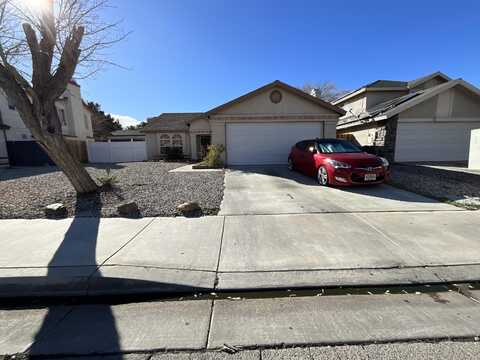 44009 E 17th Street, Lancaster, CA 93535