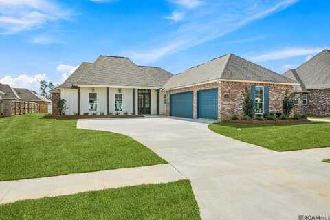 7352 Lillie Dr, Denham Springs, LA 70706