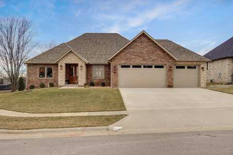 1511 N Meadowood Avenue, Springfield, MO 65802