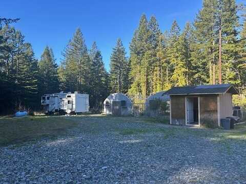 000 Tonopah Lane, Fieldbrook, CA 95519
