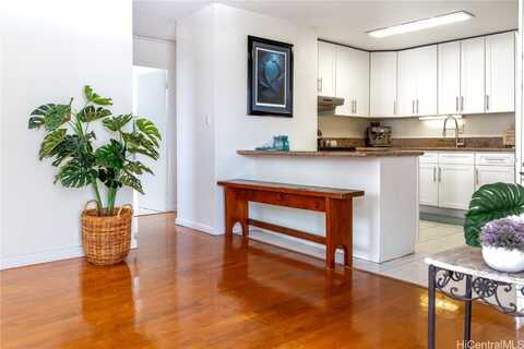 2637 Kuilei Street, Honolulu, HI 96826