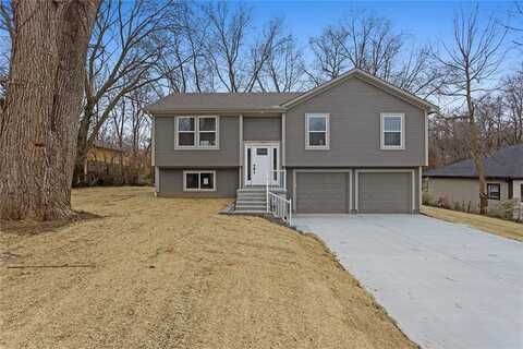 11907 E Kentucky Avenue, Sugar Creek, MO 64054