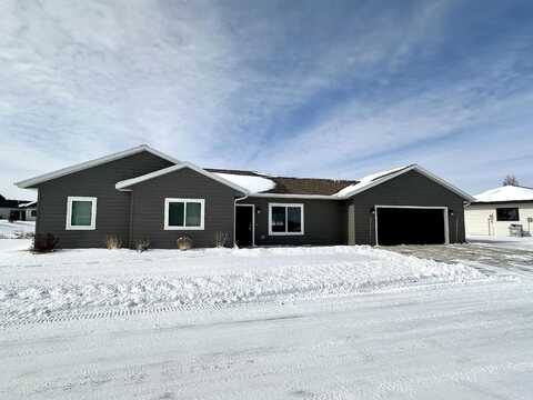 1850 23rd Street 17, Spirit Lake, IA 51360