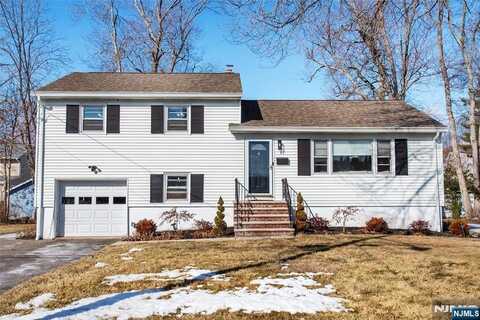 41 Saint Charles Avenue, West Caldwell, NJ 07006