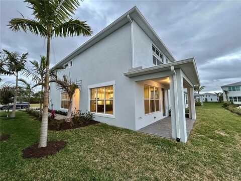 3542 NW Solange Ct, Jensen Beach, FL 34957