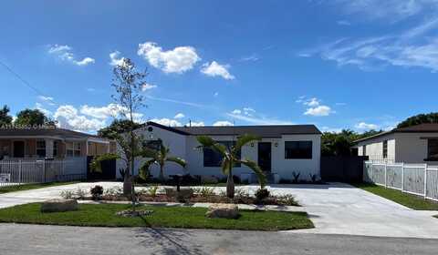 170 W 58th St, Hialeah, FL 33012