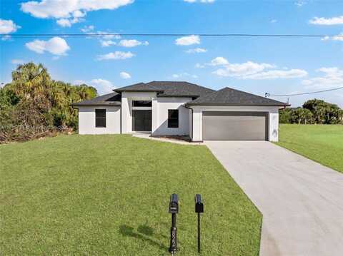 821 Porter ST E, Lehigh Acres, FL 33974