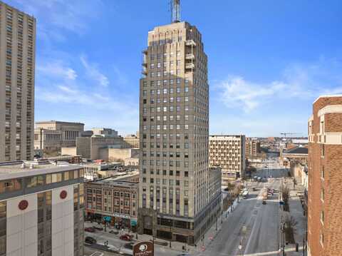 606 W Wisconsin Ave, Milwaukee, WI 53203