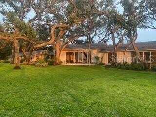 3350 OLD OAK DRIVE, SARASOTA, FL 34239