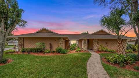 221 W BERKSHIRE CIRCLE, LONGWOOD, FL 32779