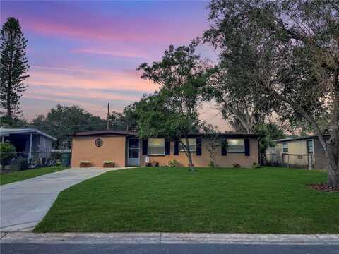 1914 ALEXANDER DRIVE, LAKELAND, FL 33803