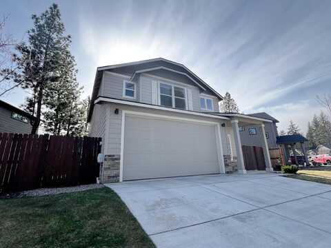 1265 W Williamson Avenue, Sisters, OR 97759