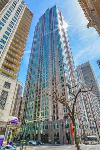 33 W Ontario Street, Chicago, IL 60654