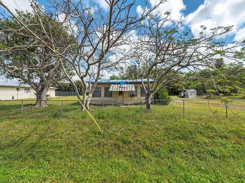 2415 Bayside, NAPLES, FL 34112