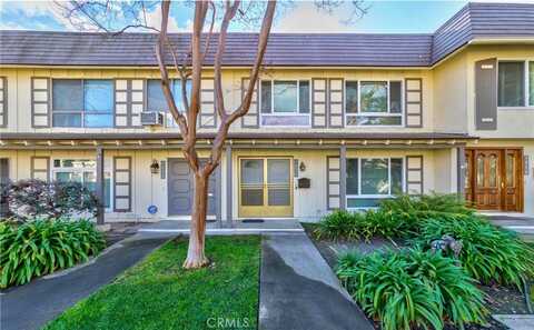 9820 Via Sonoma, Cypress, CA 90630