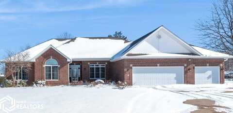 2 Gleneagle Lane, Ottumwa, IA 52501