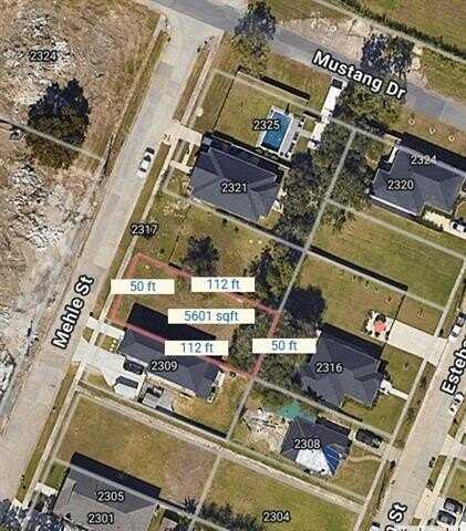 2313 MEHLE Street, Arabi, LA 70032