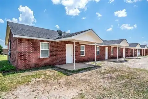 110 Blackberry Drive, Davis, OK 73030