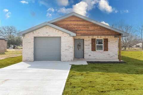 824 Buckboard Drive, De Leon, TX 76444