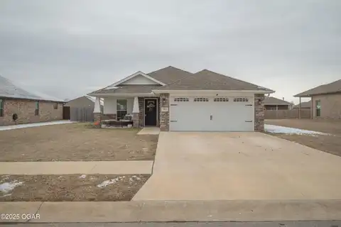 2012 Eagle Drive, Neosho, MO 64850