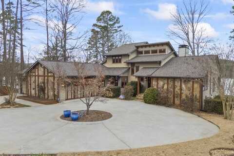 407 Currahee Point, Toccoa, GA 30577