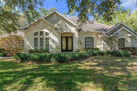 6 Oak Village Boulevard S, Homosassa, FL 34446