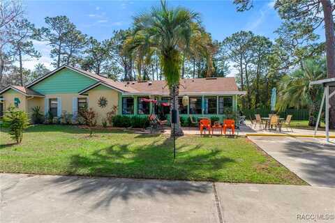 8356 W Earl Loop, Homosassa, FL 34446