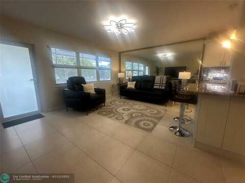 162 Oakridge K, Deerfield Beach, FL 33442