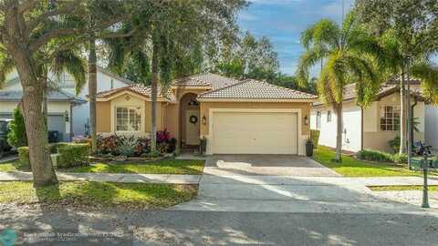 6153 Osprey Ter, Coconut Creek, FL 33073