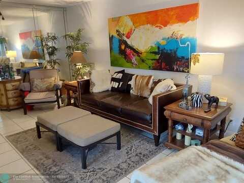 1131 NW 83rd Ave, Fort Lauderdale, FL 33322