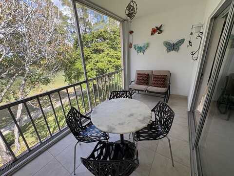 1055 Country Club Dr, Margate, FL 33063