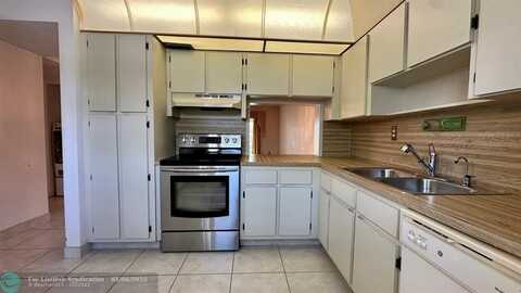 6090 N Sabal Palm Blvd, Tamarac, FL 33319