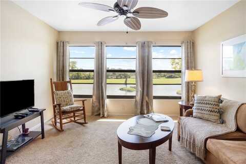 41 Plantation Drive, Vero Beach, FL 32966