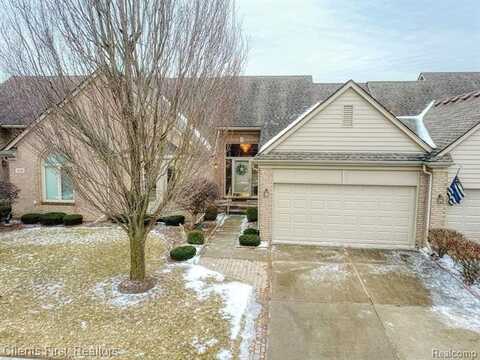 45330 DIAMOND POND Drive, Macomb, MI 48044