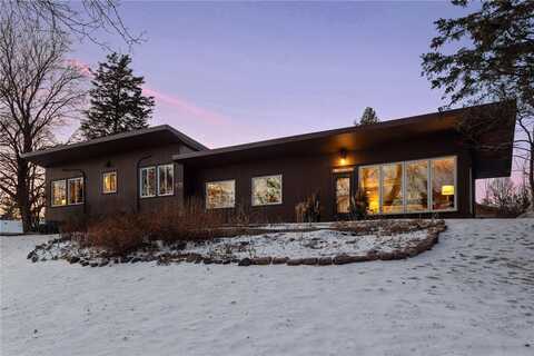 975 Woodhill Drive, Roseville, MN 55113