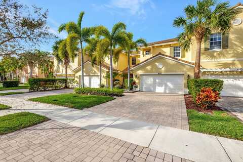 5087 Dulce Court, Palm Beach Gardens, FL 33418