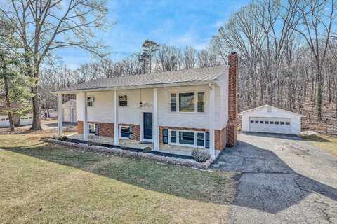 2036 Denise CIR, Roanoke, VA 24012